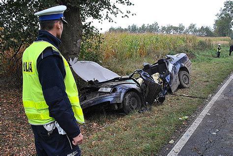 Dwa Tragiczne Wypadki Na Drogach Podkarpacia Aktualno Ci Policja