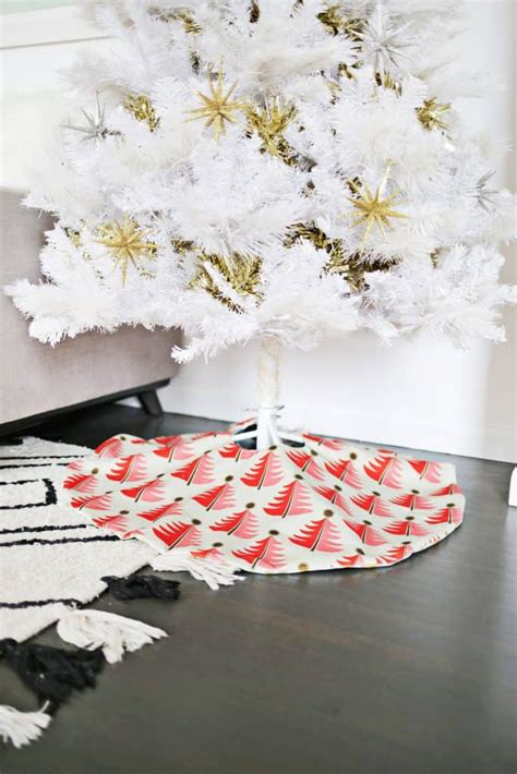 Reversible Tree Skirt DIY - A Beautiful Mess