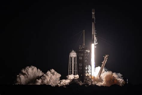 SpaceX launches first of planned back-to-back Falcon 9 Starlink missions – Spaceflight Now