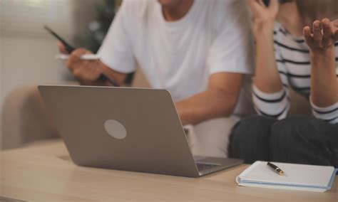 Asian business people discussing team of young asian entrepreneurs