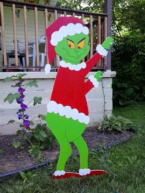 25 Awesome Grinch Christmas Decorations Ideas – Decoration Love