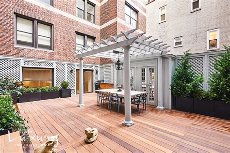 610 Park Avenue #2BC in Lenox Hill, Manhattan | StreetEasy