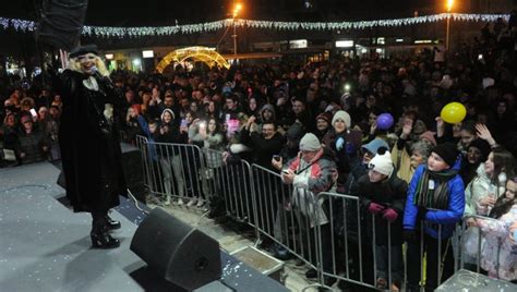 Dobar štimung na Trgu Doček srpske Nove godine u Kraljevu Naslovi net