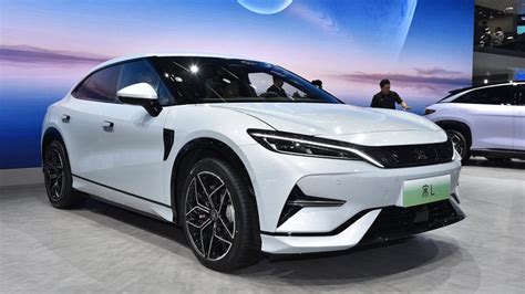 BYD Song L launched in China to compete with Model Y, starts at 26,700 USD