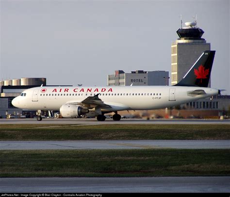 C Ftjp Airbus A320 211 Air Canada Blair Clayton Jetphotos