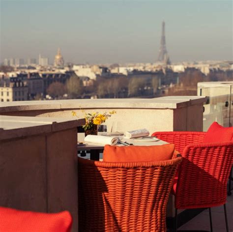 17 Best Rooftop Restaurants In Paris For The Best Food and Views - Dreams in Paris