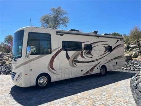 Thor Motor Coach Hurricane M Good Sam Rv Rentals