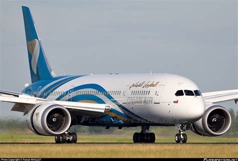 A O Sz Oman Air Boeing Dreamliner Photo By Pascal Maillot Id