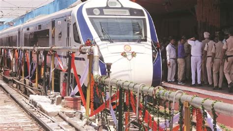 Battery Fire On Bhopal Delhi Vande Bharat Express Safely Evacuated