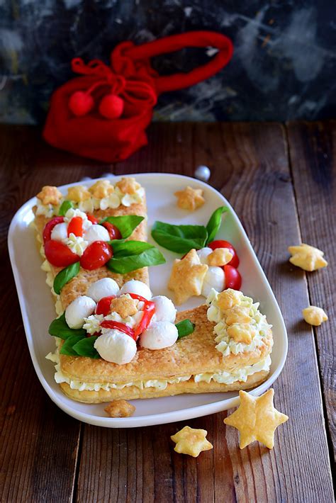 Calza Della Befana Salata Millefoglie Caprese Lapasticceramatta