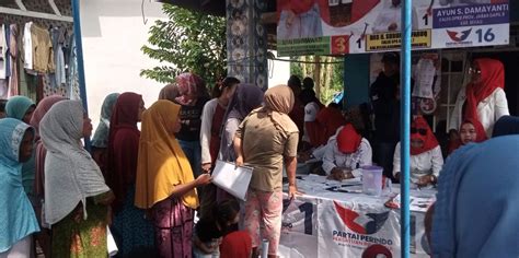 Caleg Perindo Gelar Bazar Murah Liter Minyak Goreng Di Bekasi