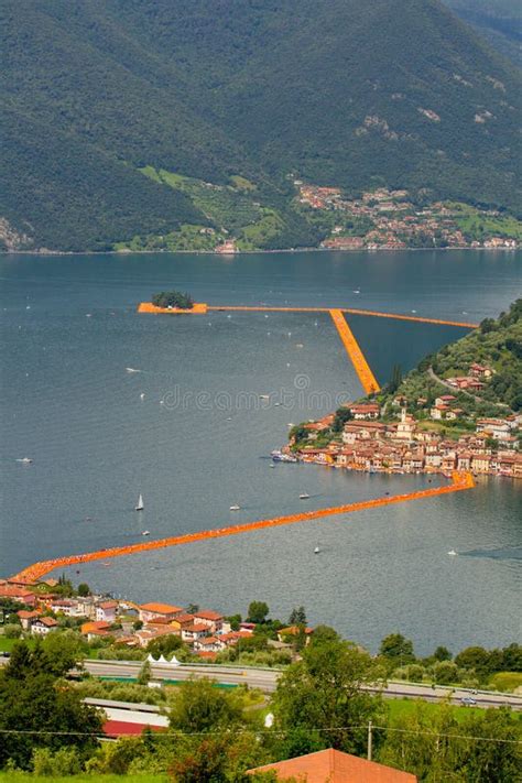 View Of The Floating Piers Christo Iseo Lake Editorial Photography