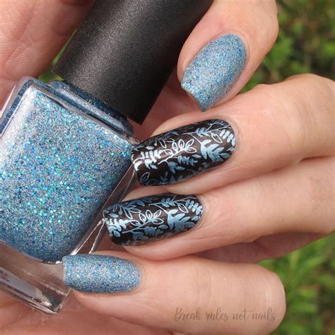 Poolparty Hit The Bottle Stamping Polish Lantern And Wren