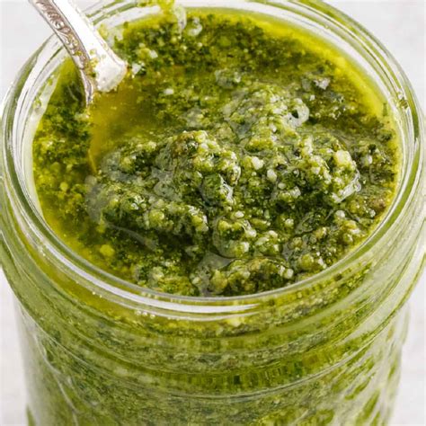 Homemade Pesto Sauce ⋆ Real Housemoms