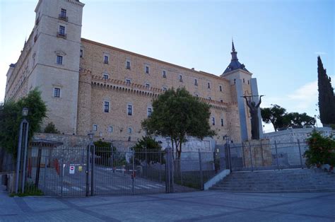 Alcázar Museo del Ejército turismo Toledo ViaMichelin