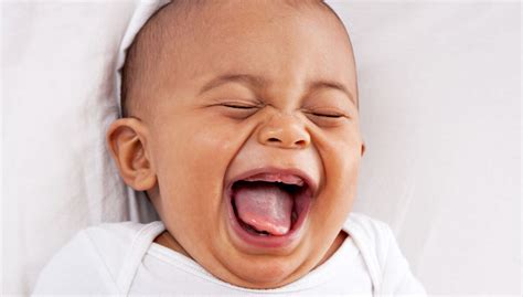 Når Begynner Barn Med Pute