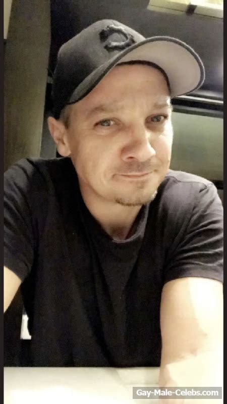 OMG Jeremy Renner Leaked Nude And Jerk Off Video The Men Men