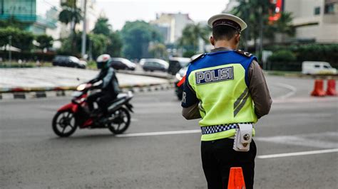 Polantas Kini Fokus Jaga Dan Atur Lalu Lintas Tilang Manual Dilarang