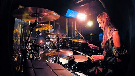 15 Best Female Drummers With Crazy Skills Drum That