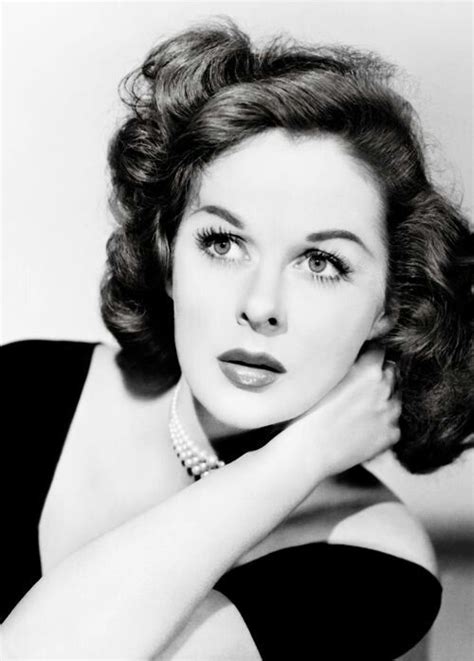 Susan Hayward 1917 1975 Starred In The Conqueror Smash Up The