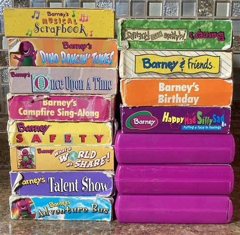 Barney Vhs Tape Lot Of 15 Movin And Groovin Musical Castle Talent Show And More Ebay