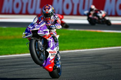 Hasil Motogp Thailand 2024 Bagnaia Juara Ungguli Jorge Martin Aksi Co