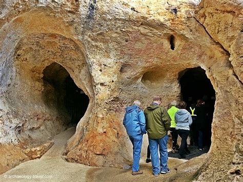 La Grotte de Font de Gaume - Archaeology Travel