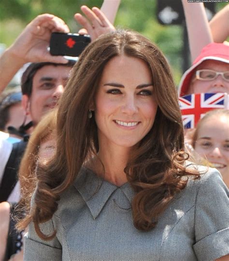 Kate Middleton Celebrity Beautiful Babe Posing Hot High Famous And