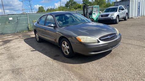 Internet Auction Mei100203 2003 Ford Taurus