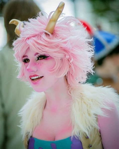 Pin By Melzita On Anime Peach Cosplay Anime Cosplay Costumes