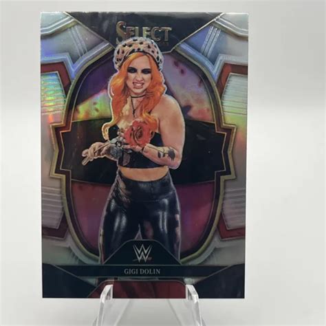 GIGI DOLIN 2023 Panini Select WWE Concourse 83 Comme Neuf NXT EUR 0 45