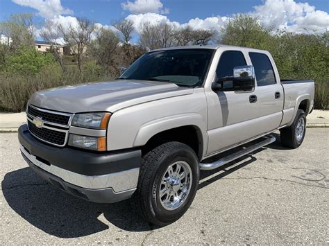 2006 Chevy Silverado LBZ Duramax Crew Cab Short Bed 4WD River Daves Place