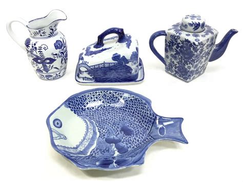 Lot Pc Blue White Fish Platter Pitchers