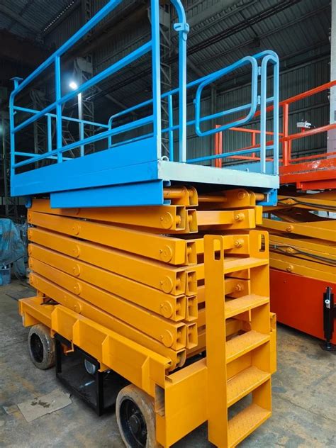 se mobile scissor lift working height  feet capacity  kg