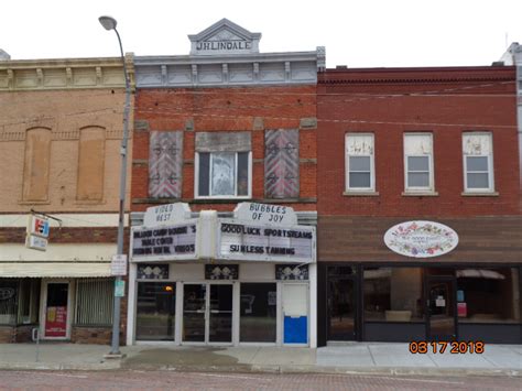 West Point NE Old Theater Front – Leon Kingfish