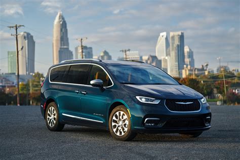 Chrysler Pacifica Hybrid 2024 Vs 2024 Hybrid - Jade Rianon