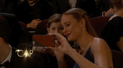 New Trending  Tagged Selfie Brie Larson Oscars Trending S