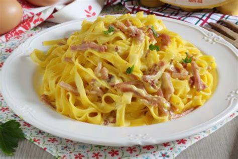 Con Le Fettuccine Alla Papalina Stupisci Tutti Senza Perdere Tempo Il