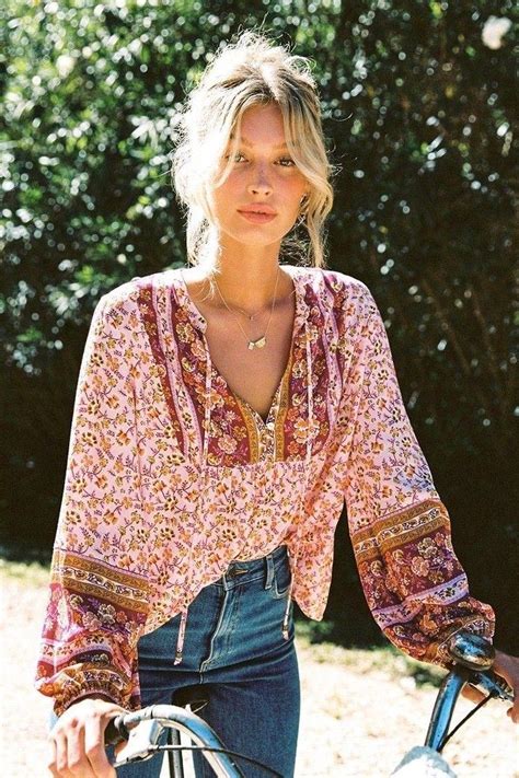 Pin By Bohoasis On Boho Outfits Streetstyle Boho Style Outfits Boho