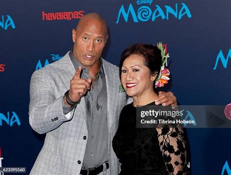 Dwayne Johnson Mother Photos And Premium High Res Pictures Getty Images