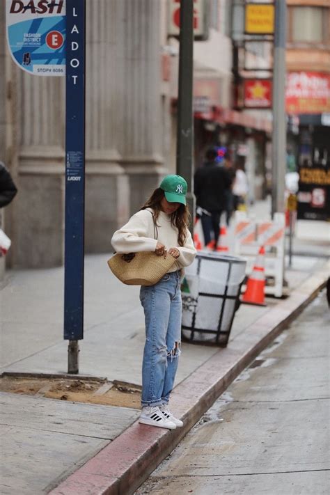 How To Wear A Baseball Hat Sincerely Jules Outfits With Hats Cap Outfits For Women How To