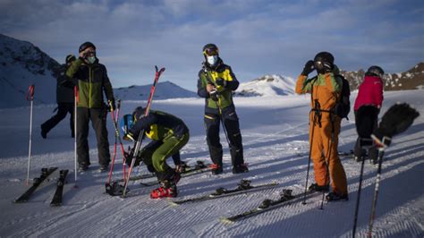 Skifahren Trotz Corona Offene Skigebiete Ein Tanz Am Abgrund