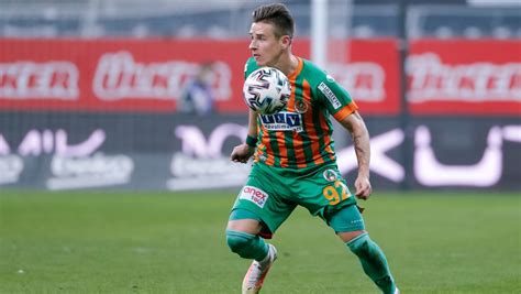 Transfery PKO Ekstraklasa Damian Kądzior i Makana Baku w kręgu