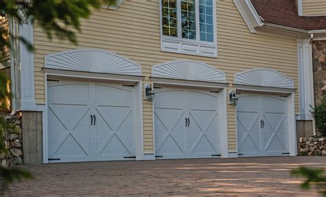 Chi Overhead Door Carriage House Collection Altwood Garage Doors