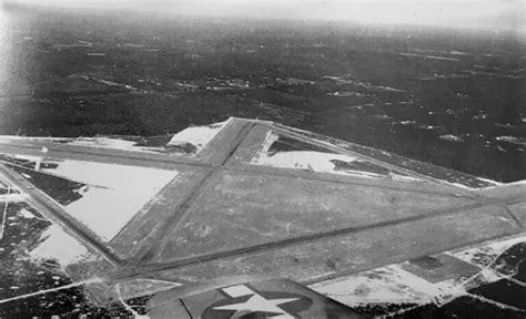 Long Island Macarthur New Yorks Secondary Airport New York Aviation