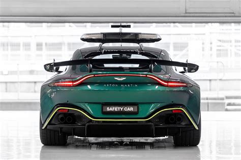 La nouvelle Safety Car Aston Martin en détail photos