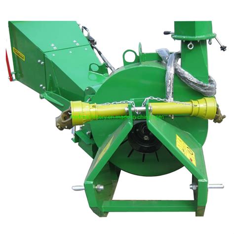 Inches Hydraulic Feed With Point Hitch Wood Chipper China Wood