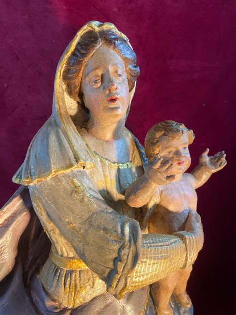 Proantic Vierge A L Enfant En Bois Polychrome XVIII Eme Siecle