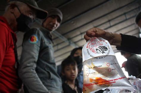 Belanja Kebutuhan Pokok Di Pasar Sehat Tugubandung Id