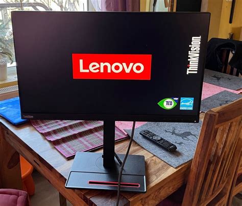 Lenovo Thinkvision T I